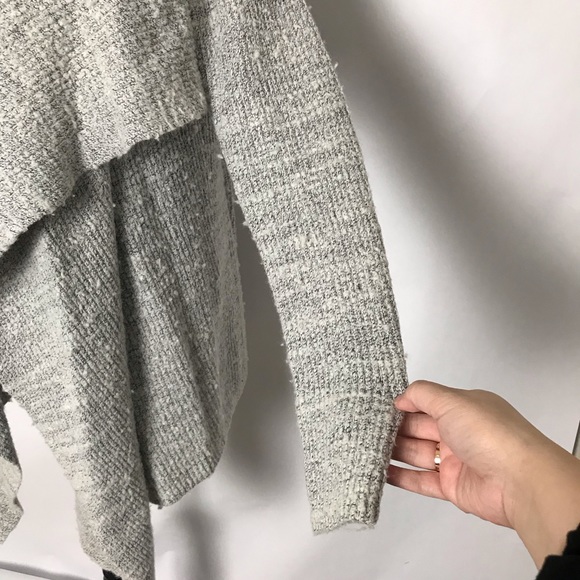 🎁 Lou & Grey Gray One Size Women’s Sleeveless Sweater Cardigan - Picture 4 of 6